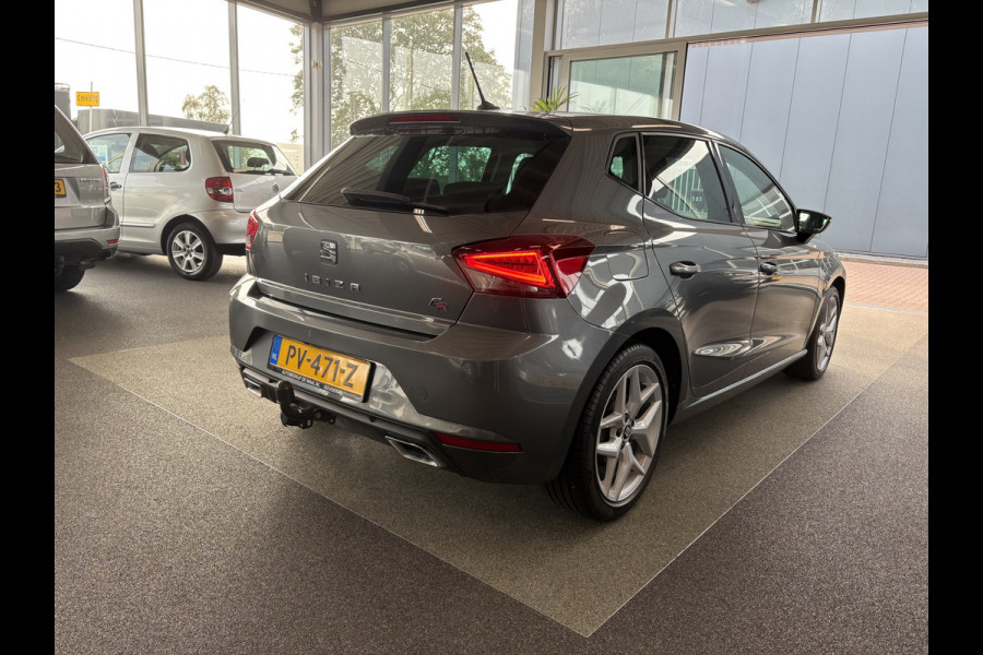 Seat Ibiza 1.0 TSi FR Business Intense CAMERA/LED/CARPLAY/NAVI/ADAPT.CRUISE/TREKHAAK Seat Ibiza 1.0 TSi FR Business Intense CAMERA/LED/CARPLAY/NAVI/ADAPT.CRUISE/TREKHAAK