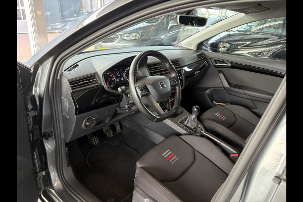 Seat Ibiza 1.0 TSi FR Business Intense CAMERA/LED/CARPLAY/NAVI/ADAPT.CRUISE/TREKHAAK Seat Ibiza 1.0 TSi FR Business Intense CAMERA/LED/CARPLAY/NAVI/ADAPT.CRUISE/TREKHAAK