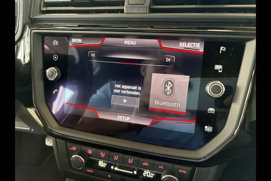 Seat Ibiza 1.0 TSi FR Business Intense CAMERA/LED/CARPLAY/NAVI/ADAPT.CRUISE/TREKHAAK Seat Ibiza 1.0 TSi FR Business Intense CAMERA/LED/CARPLAY/NAVI/ADAPT.CRUISE/TREKHAAK