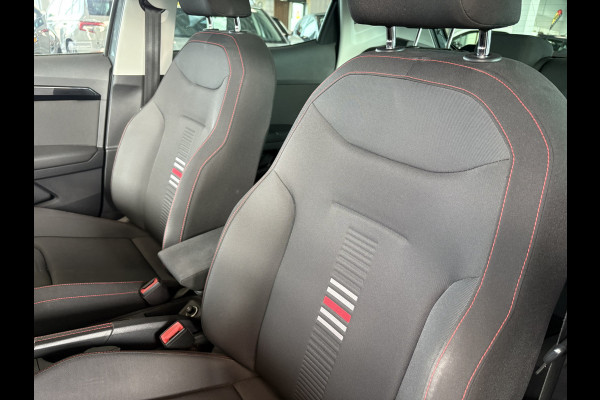 Seat Ibiza 1.0 TSi FR Business Intense CAMERA/LED/CARPLAY/NAVI/ADAPT.CRUISE/TREKHAAK Seat Ibiza 1.0 TSi FR Business Intense CAMERA/LED/CARPLAY/NAVI/ADAPT.CRUISE/TREKHAAK