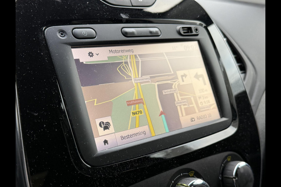 Renault Captur 0.9 TCe Limited . NAVI . PARKEERSENSOREN ACHTER . TREKHAAK .