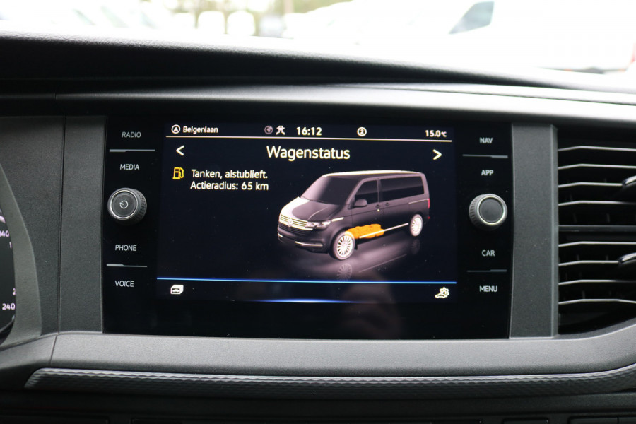 Volkswagen Transporter 2.0 TDI L1 H1 110pk Airco Navigatie Trekhaak