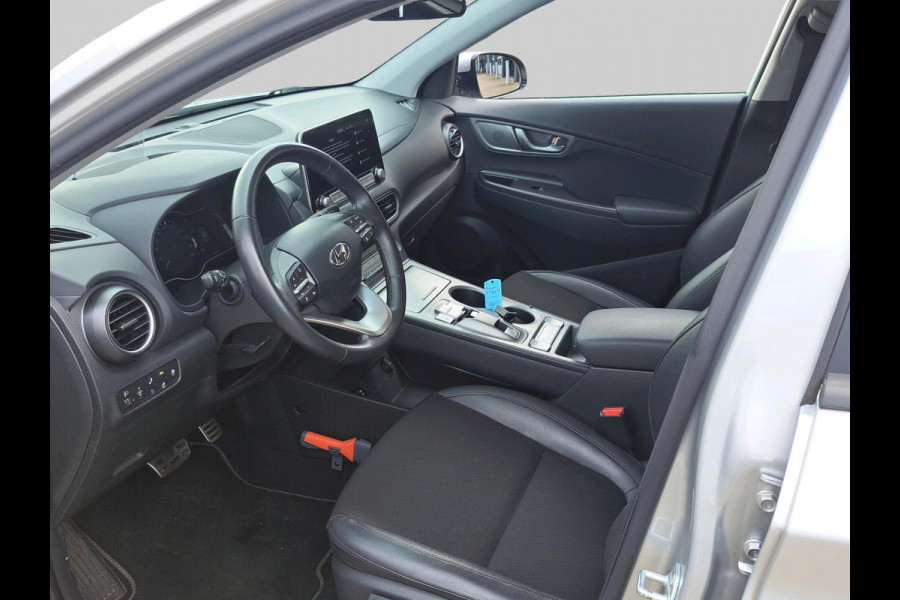 Hyundai Kona EV Fashion 64 kWh Incl. Head-up display | Achteruitrijcamera | Apple Carplay & Android Auto