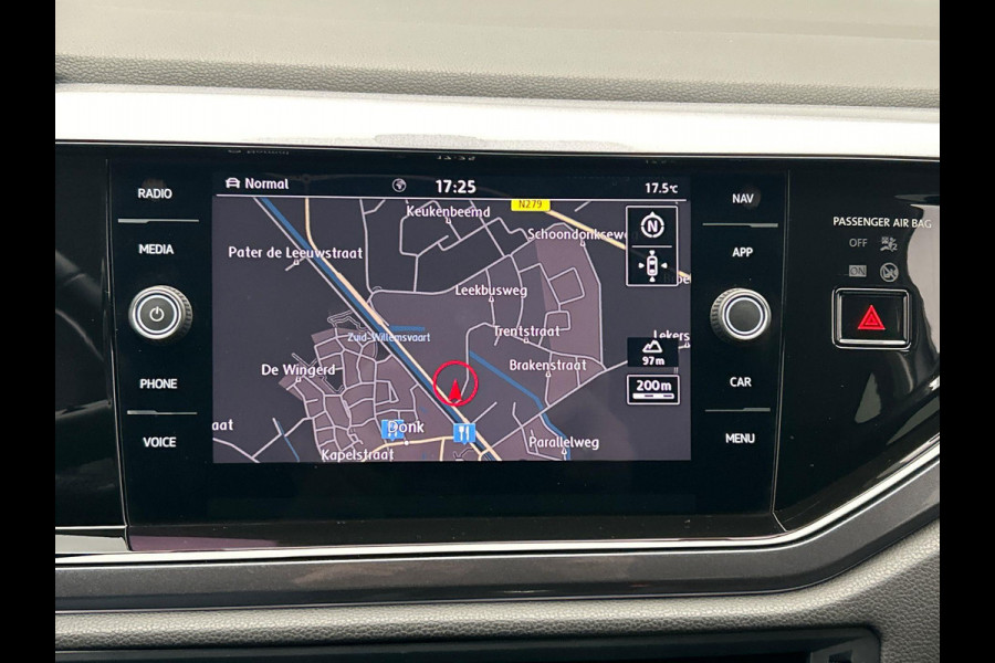 Volkswagen Polo 1.0 TSI Highline Business R Line Carplay Adaptive-cruise Virtual-cockpit Camera