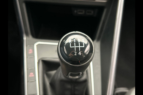 Volkswagen Polo 1.0 TSI Highline Business R Line Carplay Adaptive-cruise Virtual-cockpit Camera