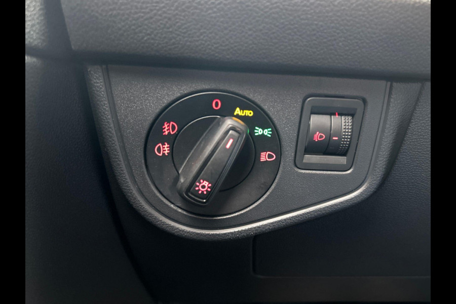 Volkswagen Polo 1.0 TSI Highline Business R Line Carplay Adaptive-cruise Virtual-cockpit Camera