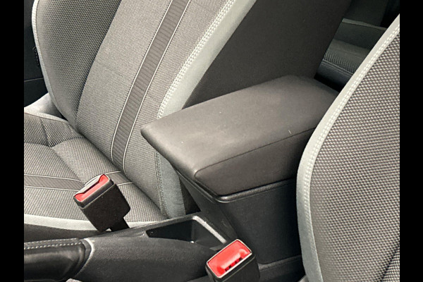 Volkswagen Polo 1.0 TSI Highline Business R Line Carplay Adaptive-cruise Virtual-cockpit Camera