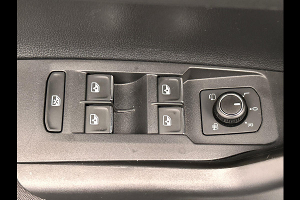 Volkswagen Polo 1.0 TSI Highline Business R Line Carplay Adaptive-cruise Virtual-cockpit Camera