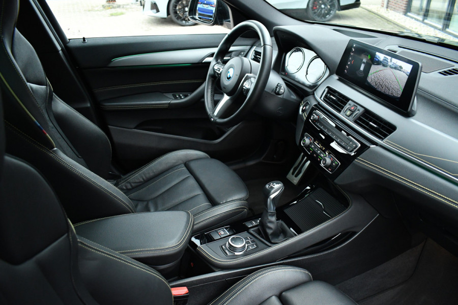 BMW X2 xDrive25e M-Sport Goldplay Pano ACC HUD Camera M-zetels