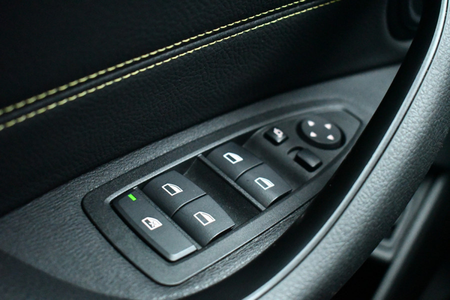 BMW X2 xDrive25e M-Sport Goldplay Pano ACC HUD Camera M-zetels