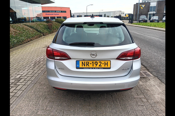 Opel Astra Sports Tourer 1.0 Edition+ Navi, Clima, Camera, PDC, 17" LMV, incl 12 MAANDEN BOVAGGARANTIE Opel Astra Sports Tourer 1.0 Edition+ Navi, Clima, Camera, PDC, 17" LMV, incl 12 MAANDEN BOVAGGARANTIE