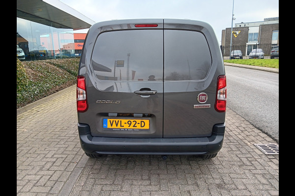 Fiat Doblò 1.5D 100pk L1 1000kg, 3-zitter, Airco, PDC, Camera, Trekhaak incl. 12 mnd BOVAG-garantie Fiat Doblò 1.5D 100pk L1 1000kg, 3-zitter, Airco, PDC, Camera, Trekhaak incl. 12 mnd BOVAG-garantie