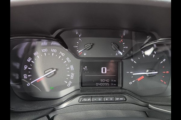 Fiat Doblò 1.5D 100pk L1 1000kg, 3-zitter, Airco, PDC, Camera, Trekhaak incl. 12 mnd BOVAG-garantie Fiat Doblò 1.5D 100pk L1 1000kg, 3-zitter, Airco, PDC, Camera, Trekhaak incl. 12 mnd BOVAG-garantie