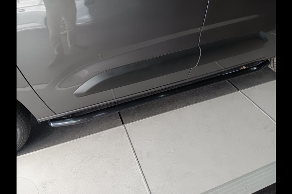 Fiat Doblò 1.5D 100pk L1 1000kg, 3-zitter, Airco, PDC, Camera, Trekhaak incl. 12 mnd BOVAG-garantie Fiat Doblò 1.5D 100pk L1 1000kg, 3-zitter, Airco, PDC, Camera, Trekhaak incl. 12 mnd BOVAG-garantie