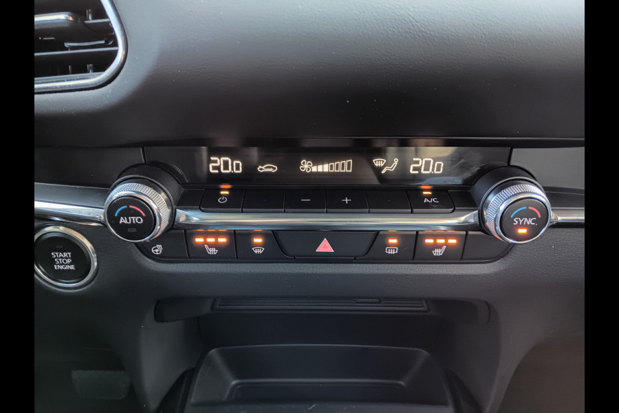 Mazda CX-30 2.0 e-SkyActiv M Hybrid Luxury AUTOMAAT, Leder, Navi, Clima, Head-up, etc. incl. 12 MND BOVAGGARANTIE