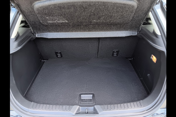 Mazda CX-3 2.0 SkyActiv-G 120 GT-Luxury AUTOMAAT, Leder, Navi, Clima, Head-up, etc. incl. 12 MND BOVAGGARANTIE Mazda CX-3 2.0 SkyActiv-G 120 GT-Luxury AUTOMAAT, Leder, Navi, Clima, Head-up, etc. incl. 12 MND BOVAGGARANTIE