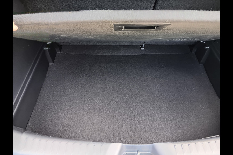 Mazda CX-3 2.0 SkyActiv-G 120 GT-Luxury AUTOMAAT, Leder, Navi, Clima, Head-up, etc. incl. 12 MND BOVAGGARANTIE Mazda CX-3 2.0 SkyActiv-G 120 GT-Luxury AUTOMAAT, Leder, Navi, Clima, Head-up, etc. incl. 12 MND BOVAGGARANTIE