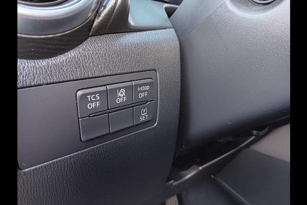 Mazda CX-3 2.0 SkyActiv-G 120 GT-Luxury AUTOMAAT, Leder, Navi, Clima, Head-up, etc. incl. 12 MND BOVAGGARANTIE Mazda CX-3 2.0 SkyActiv-G 120 GT-Luxury AUTOMAAT, Leder, Navi, Clima, Head-up, etc. incl. 12 MND BOVAGGARANTIE