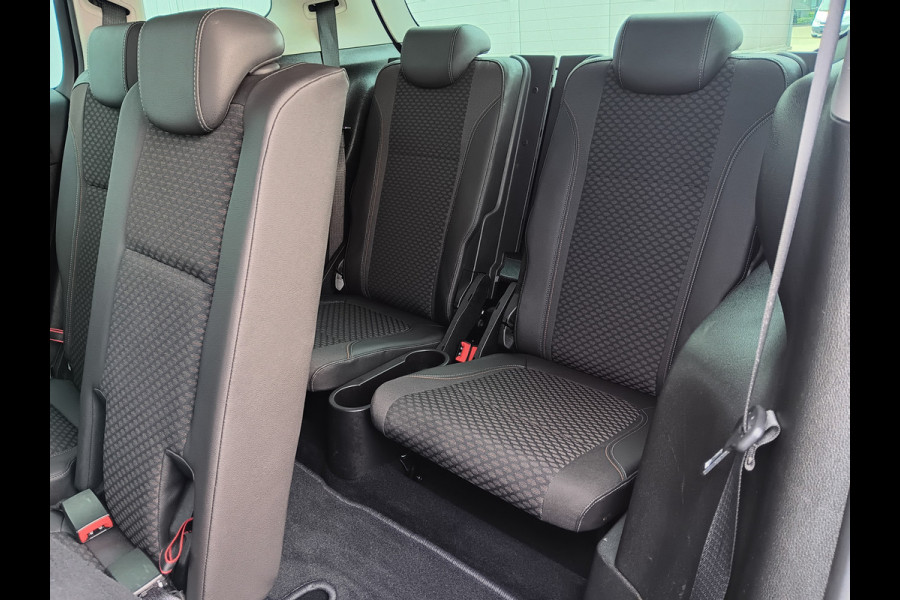 Opel Zafira 1.4 Turbo 140PK Innovation 7-zitter, AUTOMAAT, Airco, Navi, Camera, PDC etc. incl. 12 mnd BOVAG