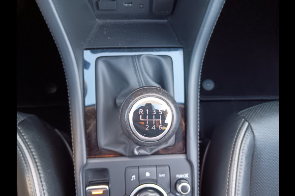 Mazda CX-3 2.0 SkyActiv-G 120 GT-M Line, Leder, Navi, Clima, Head-up, etc. incl. 12 MND BOVAGGARANTIE Mazda CX-3 2.0 SkyActiv-G 120 GT-M Line, Leder, Navi, Clima, Head-up, etc. incl. 12 MND BOVAGGARANTIE