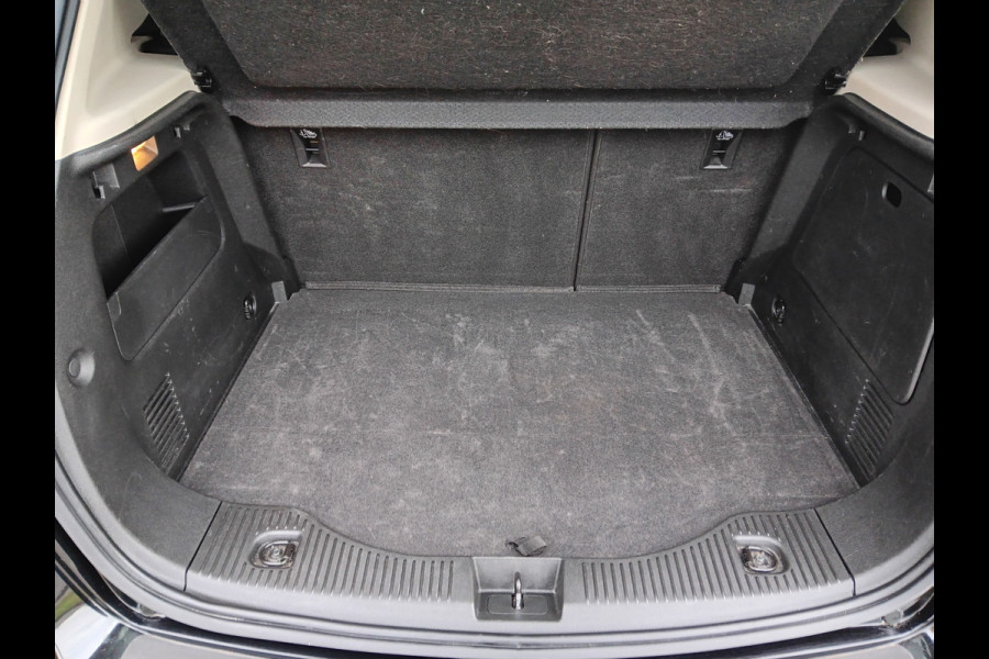 Opel Mokka X 1.4 Turbo Innovation, 18" LMV / NAVIGATIE / CAMERA / AIRCO / PDC / incl. 12 MND BOVAGGARANTIE