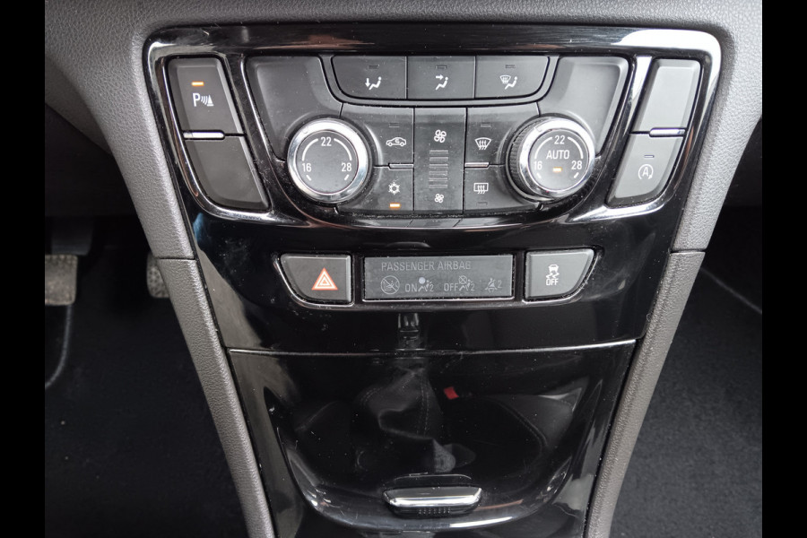 Opel Mokka X 1.4 Turbo Innovation, 18" LMV / NAVIGATIE / CAMERA / AIRCO / PDC / incl. 12 MND BOVAGGARANTIE