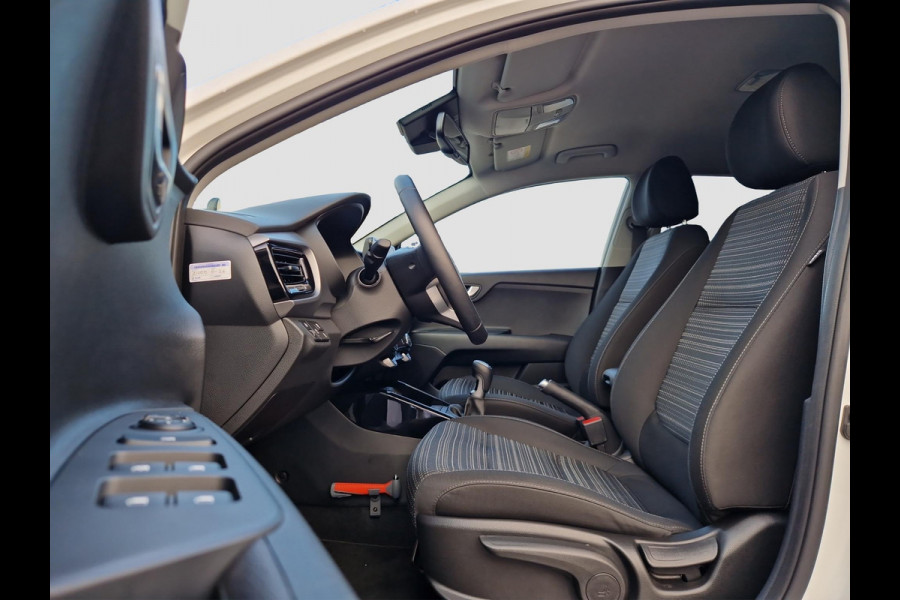 Kia Stonic 1.0 T-GDi MHEV DynamicPlusLine | Stoelverwarming | Key-Less | Regensensor | Clima | Navi |