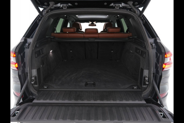 BMW X5 M50d High Executive M-Sportpack Aut. *PANO | HEAD-UP | DESIGN-LEATHER | LASER-LIGHT | TOP-VIEW | HARMAN/KARDON | MEMORY-PACK | DIGI-COCKPIT | DAB+ | HEATED-COMFORTSEATS | NAVI-FULLMAP | KEYLESS | TOWBAR | 21''ALU*