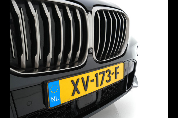 BMW X5 M50d High Executive M-Sportpack Aut. *PANO | HEAD-UP | DESIGN-LEATHER | LASER-LIGHT | TOP-VIEW | HARMAN/KARDON | MEMORY-PACK | DIGI-COCKPIT | DAB+ | HEATED-COMFORTSEATS | NAVI-FULLMAP | KEYLESS | TOWBAR | 21''ALU*