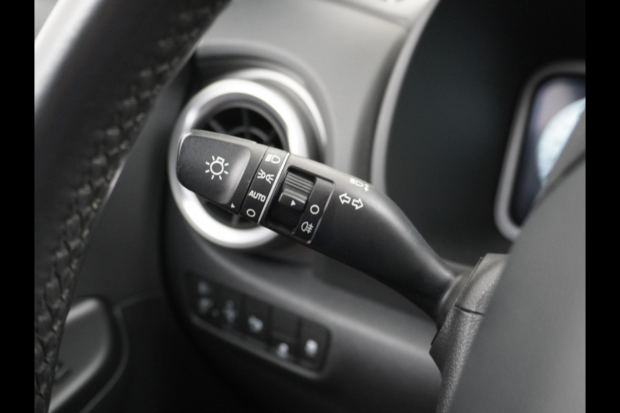 Hyundai Kona EV 64kWh 3-Fase SOH 100% Extended Range Apple Adap.Cruise Navi Digital-Dashb. Carplay Android Camera Pdc Krell®-Premium Audio Co Keyless DAB Lmv Led FCA Rijstrooksensor 17"lm Botsherkenning Highway-Assistent SpoorwisselAssist+Waarsch. ETMS Origineel Nederlandse Auto