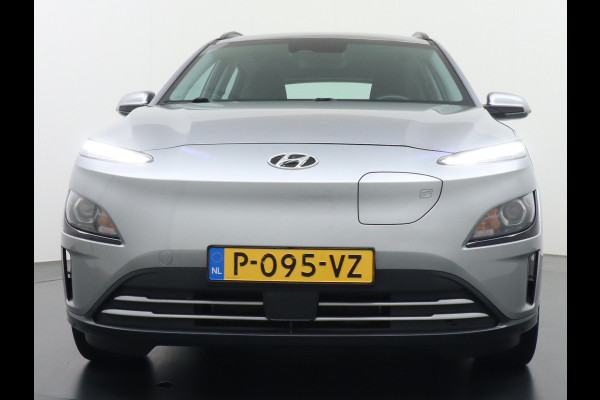 Hyundai Kona EV 64kWh 3-Fase SOH 100% Extended Range Apple Adap.Cruise Navi Digital-Dashb. Carplay Android Camera Pdc Krell®-Premium Audio Co Keyless DAB Lmv Led FCA Rijstrooksensor 17"lm Botsherkenning Highway-Assistent SpoorwisselAssist+Waarsch. ETMS Origineel Nederlandse Auto