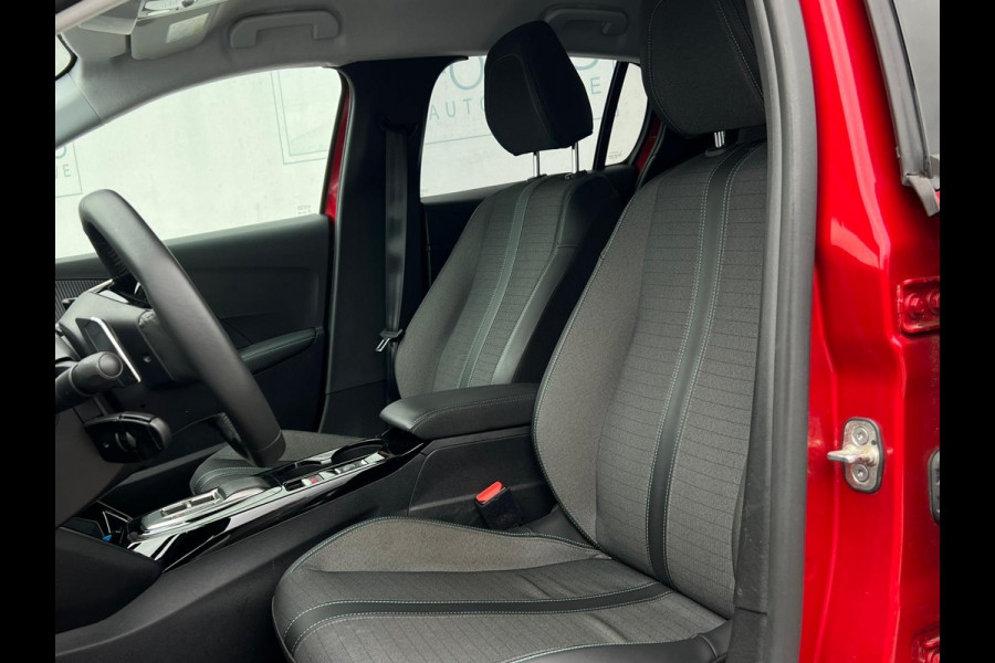 Peugeot 208 1.2 PureTech Allure NL AUTO | PDC | LAGE KM