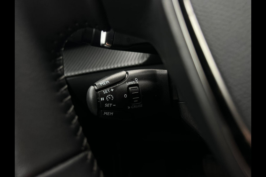 Peugeot 208 1.2 PureTech Allure NL AUTO | PDC | LAGE KM