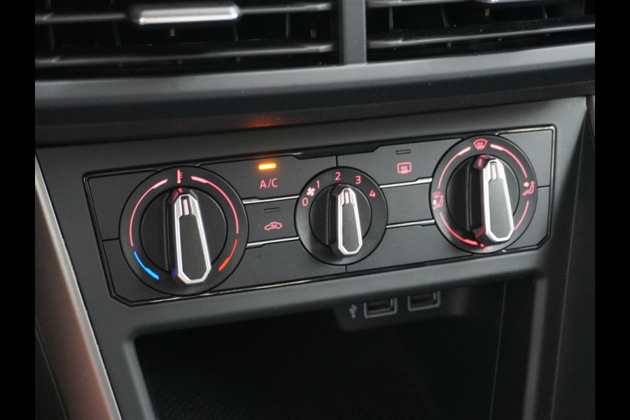 Volkswagen Polo 1.0T 96PK 5drs Adaptive Cruise Apple Carplay Android App-Connect Airco-Climatic Navi Comfortline Isofix Voicecommand DAB Front assist Lmv Executive-Pack 1e Eigenaar Origineel Nederlandse Auto EURO6 Volkswagen Polo 1.0T 96PK 5drs Adaptive Cruise Apple Carplay Android App-Connect Airco-Climatic Navi Comfortline Isofix Voicecommand DAB Front assist Lmv Executive-Pack 1e Eigenaar Origineel Nederlandse Auto EURO6