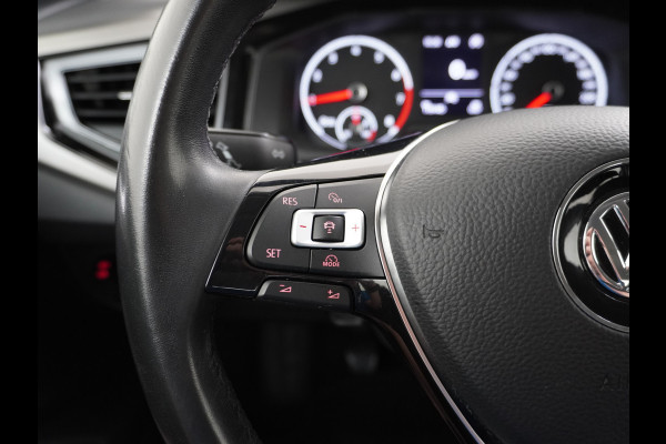 Volkswagen Polo 1.0T 96PK 5drs Adaptive Cruise Apple Carplay Android App-Connect Airco-Climatic Navi Comfortline Isofix Voicecommand DAB Front assist Lmv Executive-Pack 1e Eigenaar Origineel Nederlandse Auto EURO6 Volkswagen Polo 1.0T 96PK 5drs Adaptive Cruise Apple Carplay Android App-Connect Airco-Climatic Navi Comfortline Isofix Voicecommand DAB Front assist Lmv Executive-Pack 1e Eigenaar Origineel Nederlandse Auto EURO6