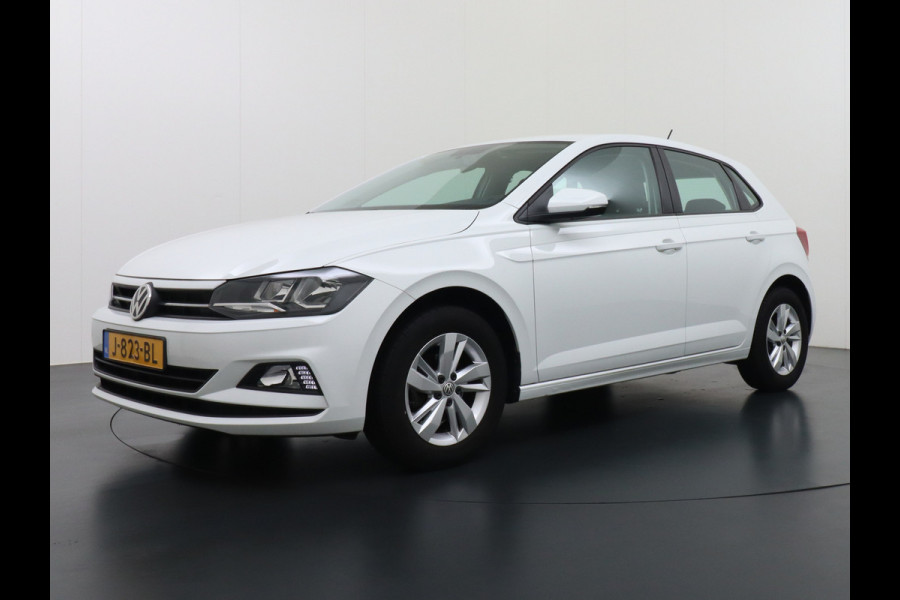 Volkswagen Polo 1.0T 96PK 5drs Adaptive Cruise Apple Carplay Android App-Connect Airco-Climatic Navi Comfortline Isofix Voicecommand DAB Front assist Lmv Executive-Pack 1e Eigenaar Origineel Nederlandse Auto EURO6 Volkswagen Polo 1.0T 96PK 5drs Adaptive Cruise Apple Carplay Android App-Connect Airco-Climatic Navi Comfortline Isofix Voicecommand DAB Front assist Lmv Executive-Pack 1e Eigenaar Origineel Nederlandse Auto EURO6