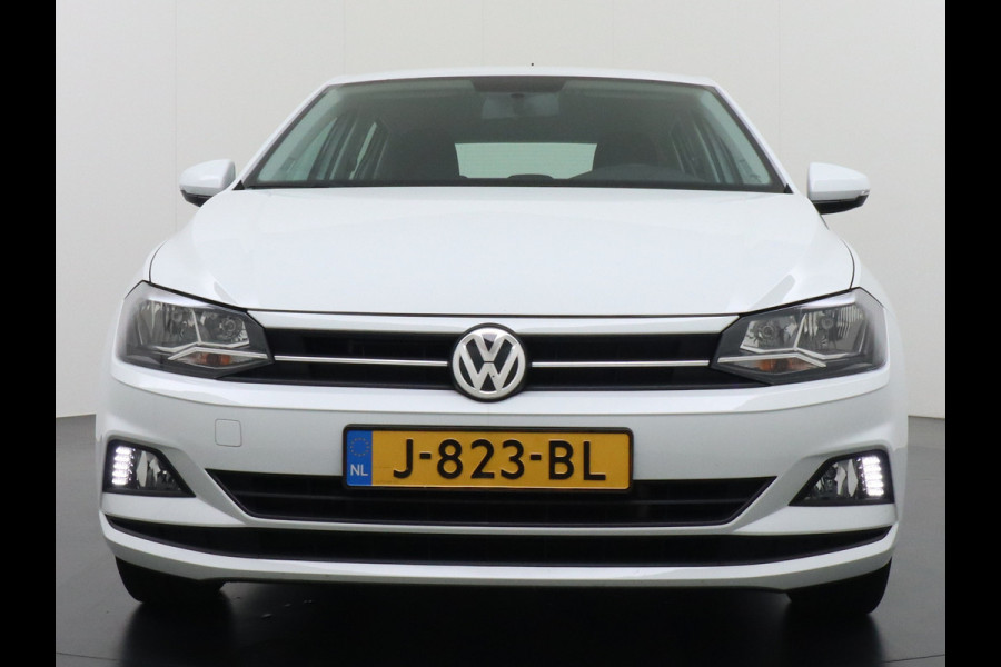 Volkswagen Polo 1.0T 96PK 5drs Adaptive Cruise Apple Carplay Android App-Connect Airco-Climatic Navi Comfortline Isofix Voicecommand DAB Front assist Lmv Executive-Pack 1e Eigenaar Origineel Nederlandse Auto EURO6 Volkswagen Polo 1.0T 96PK 5drs Adaptive Cruise Apple Carplay Android App-Connect Airco-Climatic Navi Comfortline Isofix Voicecommand DAB Front assist Lmv Executive-Pack 1e Eigenaar Origineel Nederlandse Auto EURO6