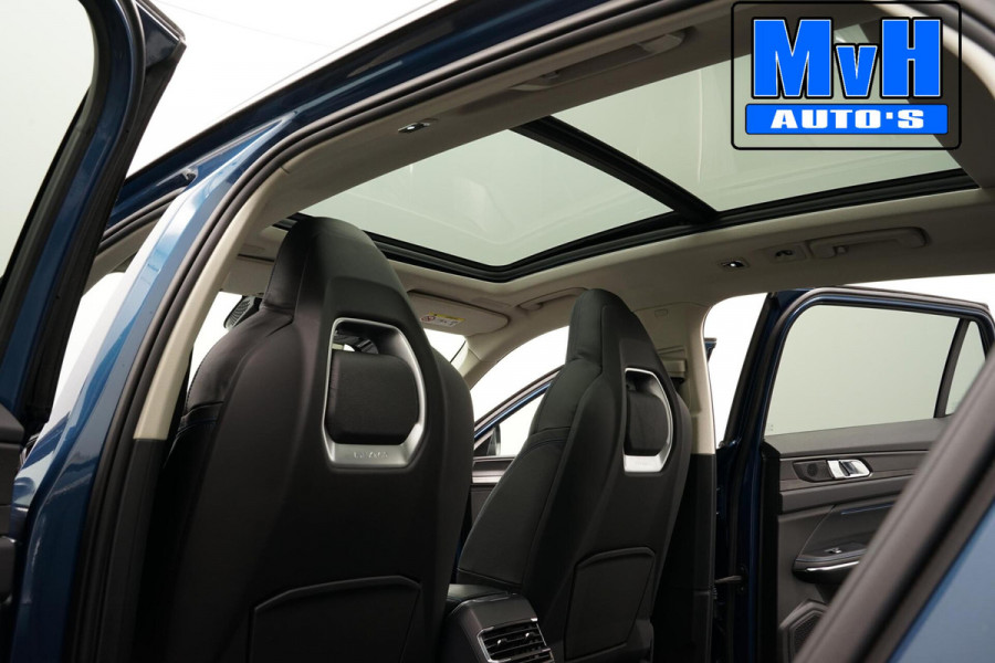 Lynk & Co 01 1.5 Hybride|FULL BLACK XXL|LEER|360°CAM|NAP