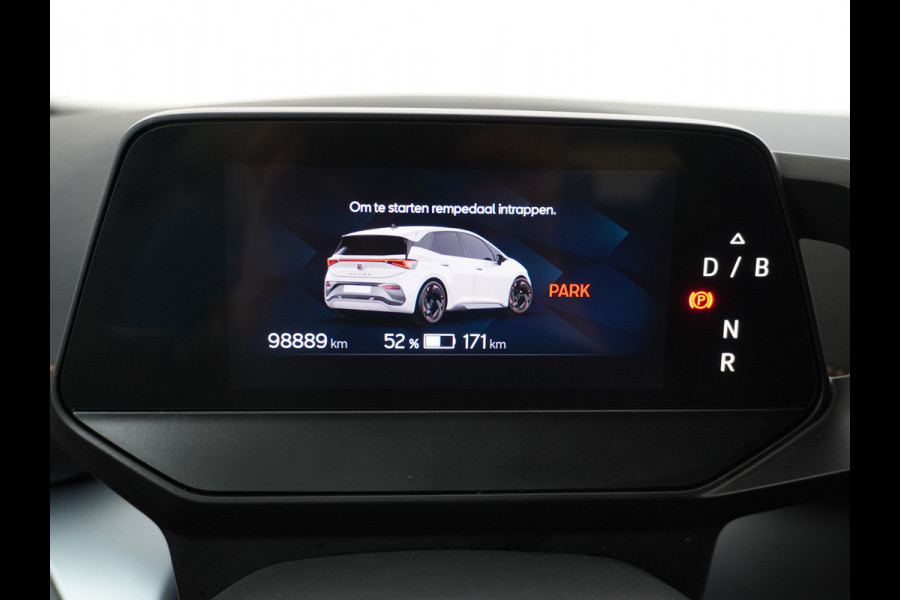 CUPRA Born Adrenaline One 62kWh 3 Fase 204PK SOH 92% Sport Stoelen+Verwarmd Apple Carplay Android Adap.Cruise Navi Camera 19" Pdc-a+v LED ParkAssist Ecc Keyless Advanced Front assist Sport-Onderstel Onlineservices Privacy Glas E-sound luidspr v e-call Led AEB Bots-Waarsch. ASR ESP Uitwijk-Assistent Verkeersbord-Detectie Origineel Nederlandse Auto thuis tot 11kwh laden! CUPRA Born Adrenaline One 62kWh 3 Fase 204PK SOH 92% Sport Stoelen+Verwarmd Apple Carplay Android Adap.Cruise Navi Camera 19" Pdc-a+v LED ParkAssist Ecc Keyless Advanced Front assist Sport-Onderstel Onlineservices Privacy Glas E-sound luidspr v e-call Led AEB Bots-Waarsch. ASR ESP Uitwijk-Assistent Verkeersbord-Detectie Origineel Nederlandse Auto thuis tot 11kwh laden!