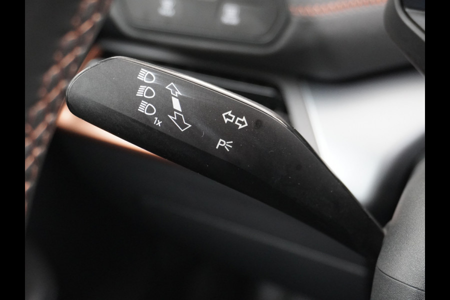 CUPRA Born Adrenaline One 62kWh 3 Fase 204PK SOH 92% Sport Stoelen+Verwarmd Apple Carplay Android Adap.Cruise Navi Camera 19" Pdc-a+v LED ParkAssist Ecc Keyless Advanced Front assist Sport-Onderstel Onlineservices Privacy Glas E-sound luidspr v e-call Led AEB Bots-Waarsch. ASR ESP Uitwijk-Assistent Verkeersbord-Detectie Origineel Nederlandse Auto thuis tot 11kwh laden! CUPRA Born Adrenaline One 62kWh 3 Fase 204PK SOH 92% Sport Stoelen+Verwarmd Apple Carplay Android Adap.Cruise Navi Camera 19" Pdc-a+v LED ParkAssist Ecc Keyless Advanced Front assist Sport-Onderstel Onlineservices Privacy Glas E-sound luidspr v e-call Led AEB Bots-Waarsch. ASR ESP Uitwijk-Assistent Verkeersbord-Detectie Origineel Nederlandse Auto thuis tot 11kwh laden!