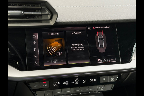 Audi A3 Limousine 35 TFSI 150PK S Line Virtual|Matrix|Sportstoel|Sfeerverlichting Audi A3 Limousine 35 TFSI 150PK S Line Virtual|Matrix|Sportstoel|Sfeerverlichting