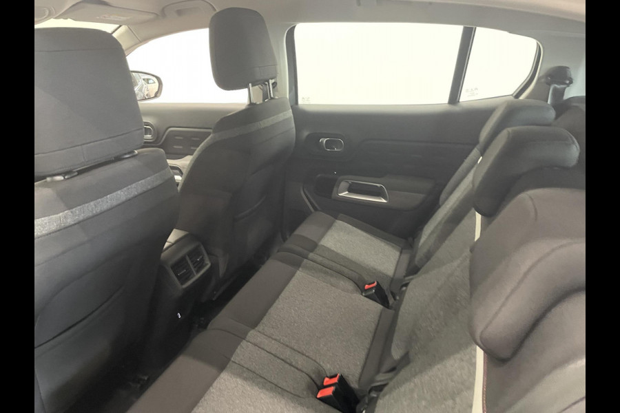 Citroën C5 Aircross 1.2 PureTech 130pk Feel Auto. Navigatie Apple Carplay/ Android Auto Parkeersensoren Cruise Control Climate Control Lichtmetalen velgen Citroën C5 Aircross 1.2 PureTech 130pk Feel Auto. Navigatie Apple Carplay/ Android Auto Parkeersensoren Cruise Control Climate Control Lichtmetalen velgen