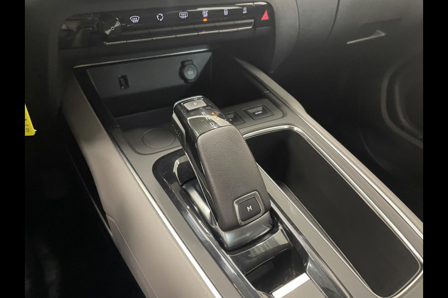 Citroën C5 Aircross 1.2 PureTech 130pk Feel Auto. Navigatie Apple Carplay/ Android Auto Parkeersensoren Cruise Control Climate Control Lichtmetalen velgen Citroën C5 Aircross 1.2 PureTech 130pk Feel Auto. Navigatie Apple Carplay/ Android Auto Parkeersensoren Cruise Control Climate Control Lichtmetalen velgen