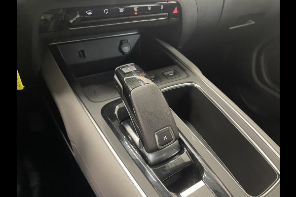 Citroën C5 Aircross 1.2 PureTech 130pk Feel Auto. Navigatie Apple Carplay/ Android Auto Parkeersensoren Cruise Control Climate Control Lichtmetalen velgen Citroën C5 Aircross 1.2 PureTech 130pk Feel Auto. Navigatie Apple Carplay/ Android Auto Parkeersensoren Cruise Control Climate Control Lichtmetalen velgen
