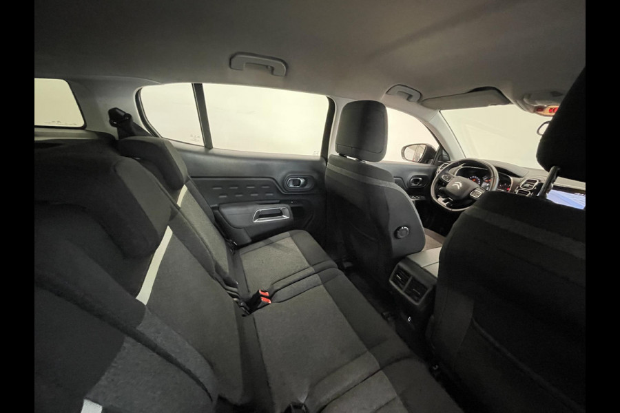 Citroën C5 Aircross 1.2 PureTech 130pk Feel Auto. Navigatie Apple Carplay/ Android Auto Parkeersensoren Cruise Control Climate Control Lichtmetalen velgen Citroën C5 Aircross 1.2 PureTech 130pk Feel Auto. Navigatie Apple Carplay/ Android Auto Parkeersensoren Cruise Control Climate Control Lichtmetalen velgen