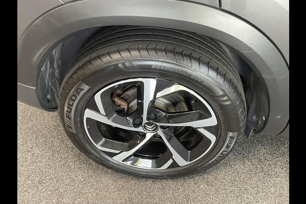 Citroën C5 Aircross 1.2 PureTech 130pk Feel Auto. Navigatie Apple Carplay/ Android Auto Parkeersensoren Cruise Control Climate Control Lichtmetalen velgen Citroën C5 Aircross 1.2 PureTech 130pk Feel Auto. Navigatie Apple Carplay/ Android Auto Parkeersensoren Cruise Control Climate Control Lichtmetalen velgen