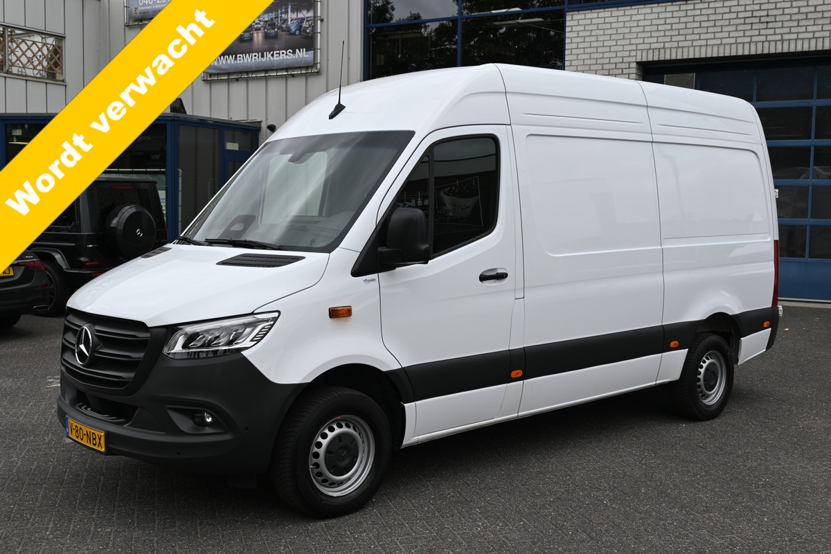 Mercedes-Benz Sprinter 317 CDI L2H2 Pro HD LED, Navigatie met parkeerpakket, Geveerde stoel, Stoelverwarming Mercedes-Benz Sprinter 317 CDI L2H2 Pro HD LED, Navigatie met parkeerpakket, Geveerde stoel, Stoelverwarming