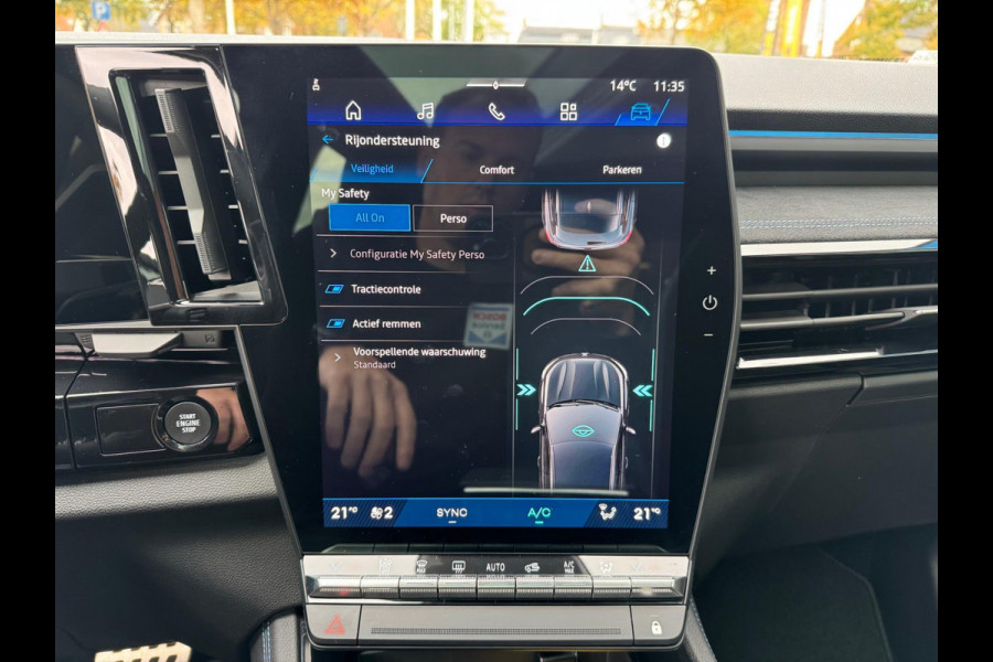 Renault Austral 1.2 E-Tech full hybrid 200 techno esprit Alpine Panoramadak / Zo goed als nieuw!