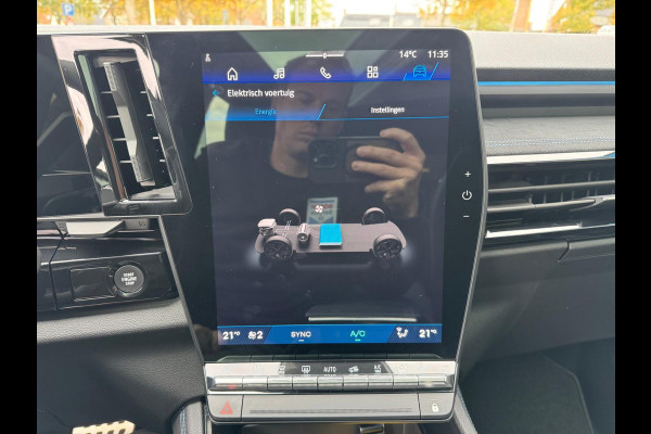 Renault Austral 1.2 E-Tech full hybrid 200 techno esprit Alpine Panoramadak / Zo goed als nieuw!
