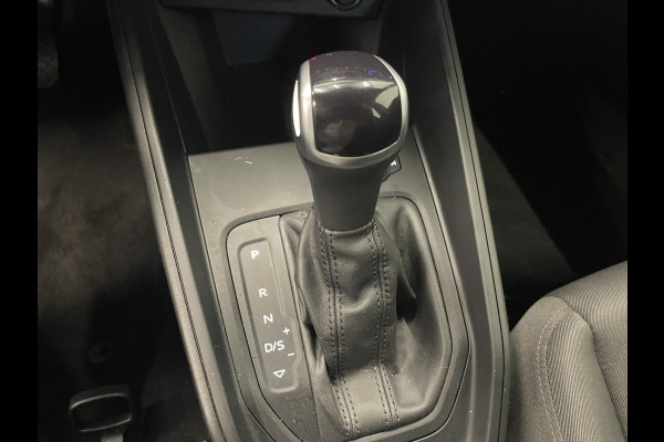 Audi A1 Sportback 1.0 TFSI 95pk AUT NAV Navigatie Apple Carplay/Android Auto Parkeersensoren Cruise Control Virtual Cockpit Climate Control Lichtmetalen velgen Audi A1 Sportback 1.0 TFSI 95pk AUT NAV Navigatie Apple Carplay/Android Auto Parkeersensoren Cruise Control Virtual Cockpit Climate Control Lichtmetalen velgen